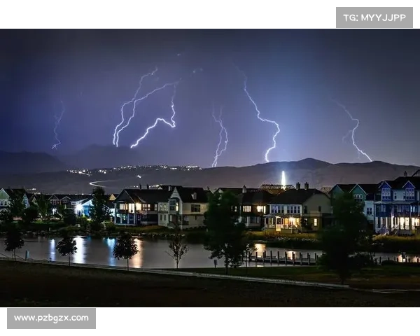 雷电现象的成因及人类防护技术进展探讨